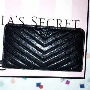Victoria's Secret black crackle wallet